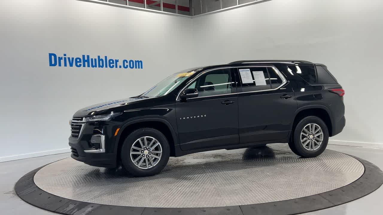 2023 Chevrolet Traverse LT Leather