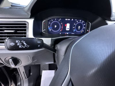 2022 Volkswagen Atlas 3.6L V6 SEL R-Line