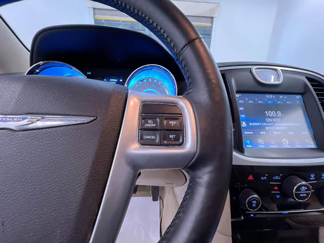 2013 Chrysler 300 Base
