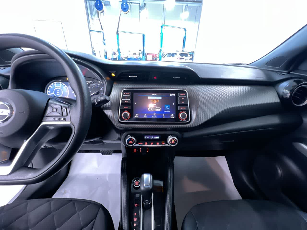 2020 Nissan Kicks SV