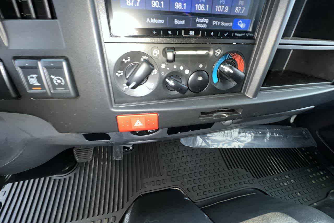 2024 Chevrolet Low Cab Forward 4500 Base