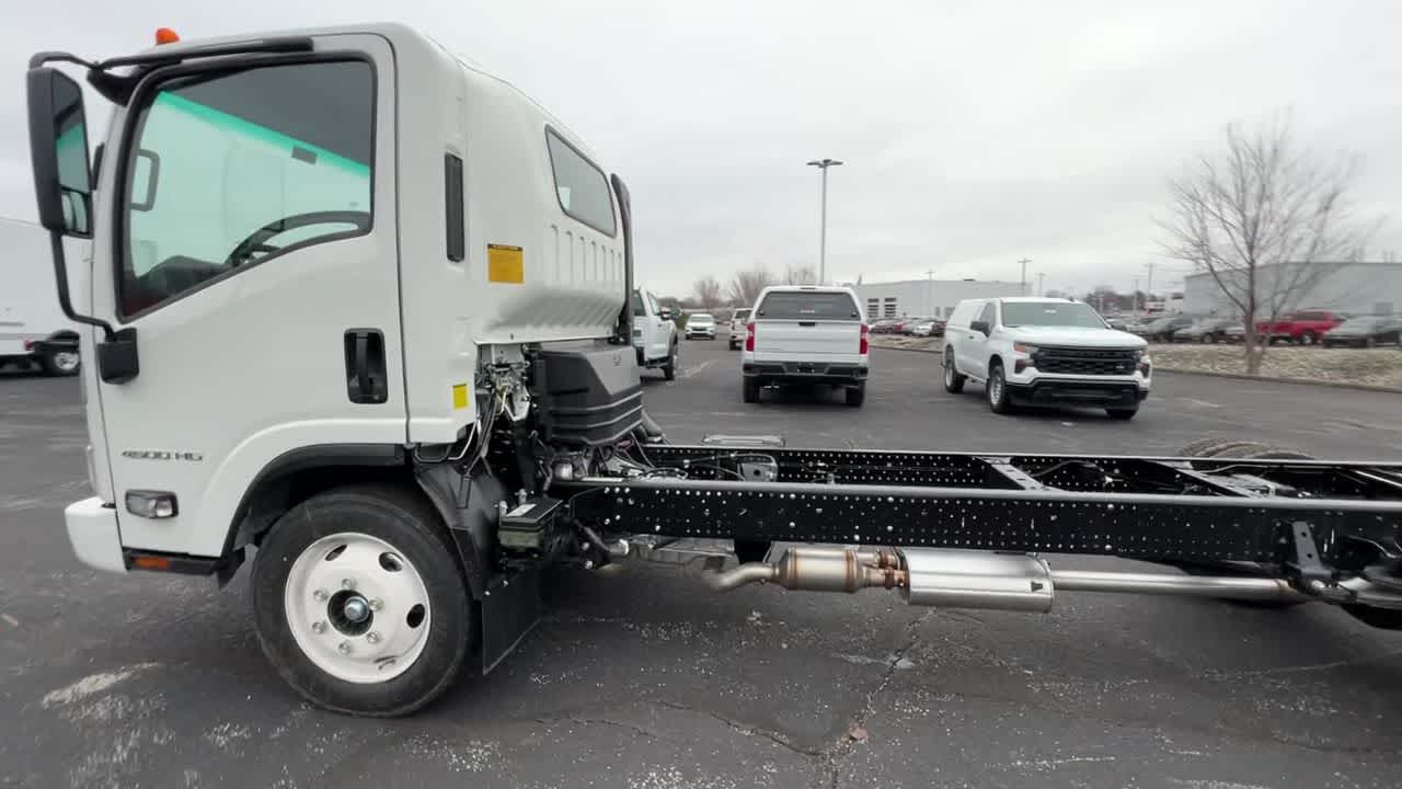 2024 Chevrolet Low Cab Forward 4500 Base