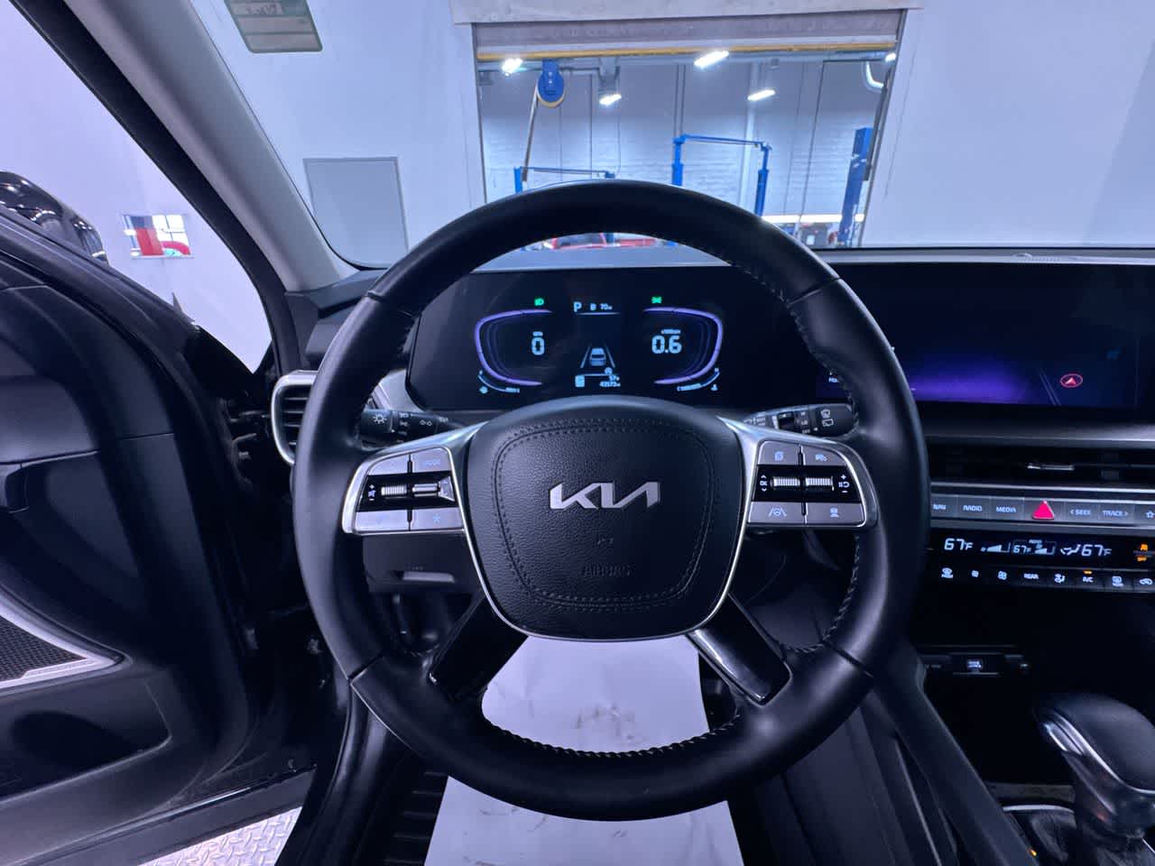 2023 Kia Telluride LX
