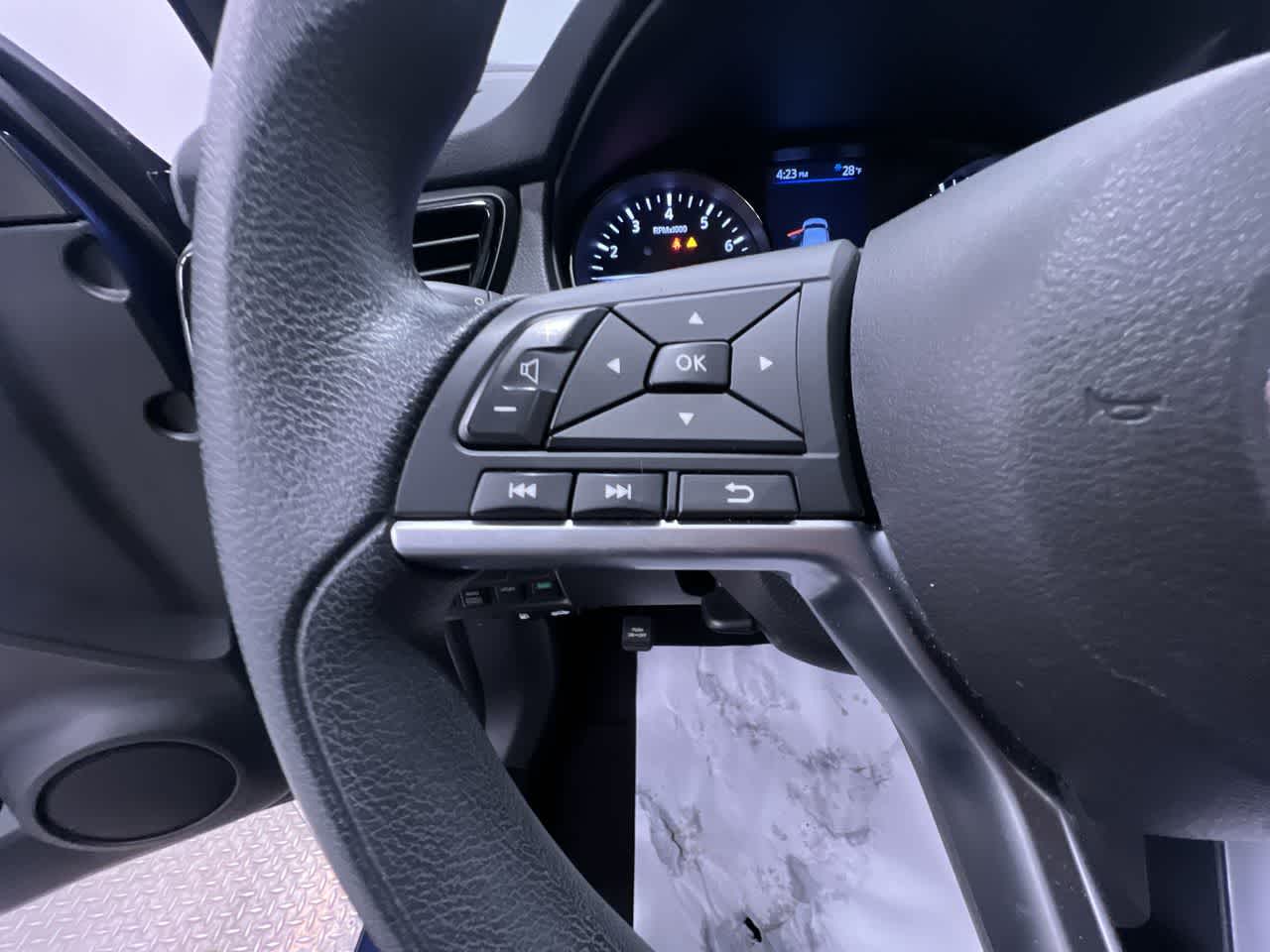 2022 Nissan Rogue Sport S