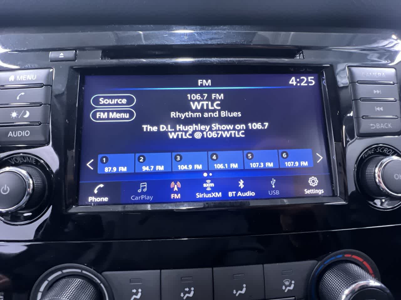 2022 Nissan Rogue Sport S