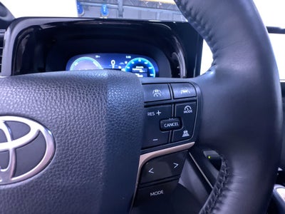 2023 Toyota Crown XLE