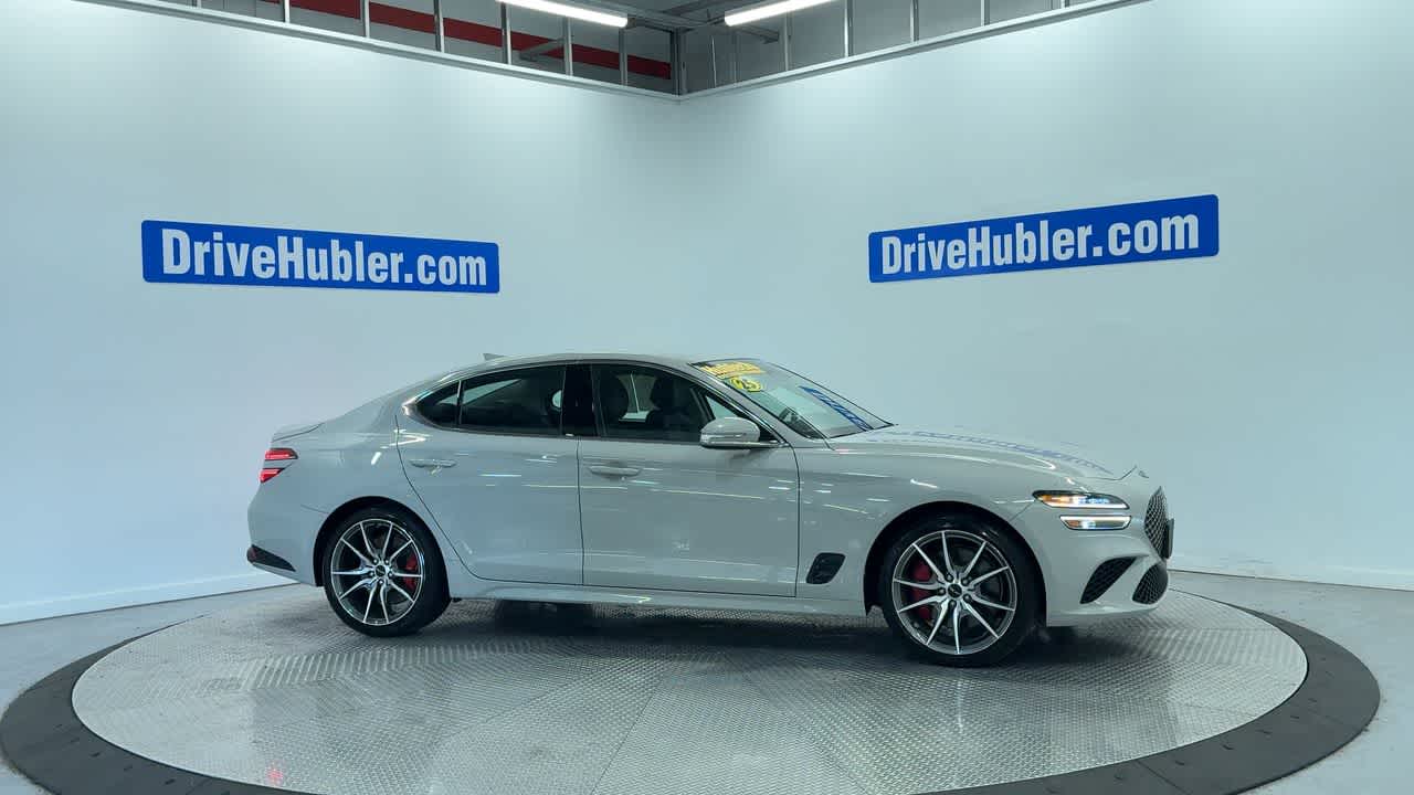 2025 Genesis G70 2.5T