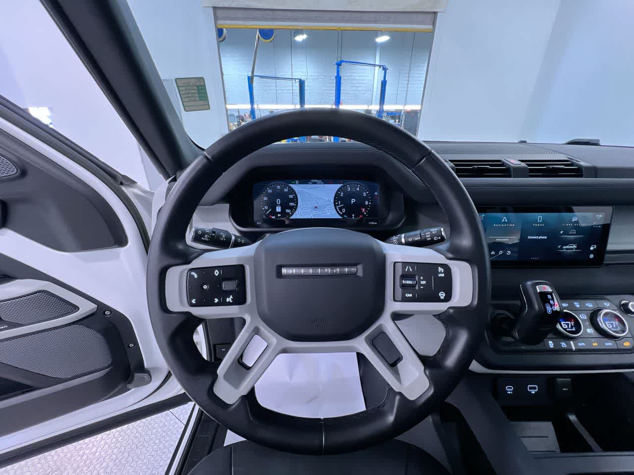 2023 Land Rover Defender S