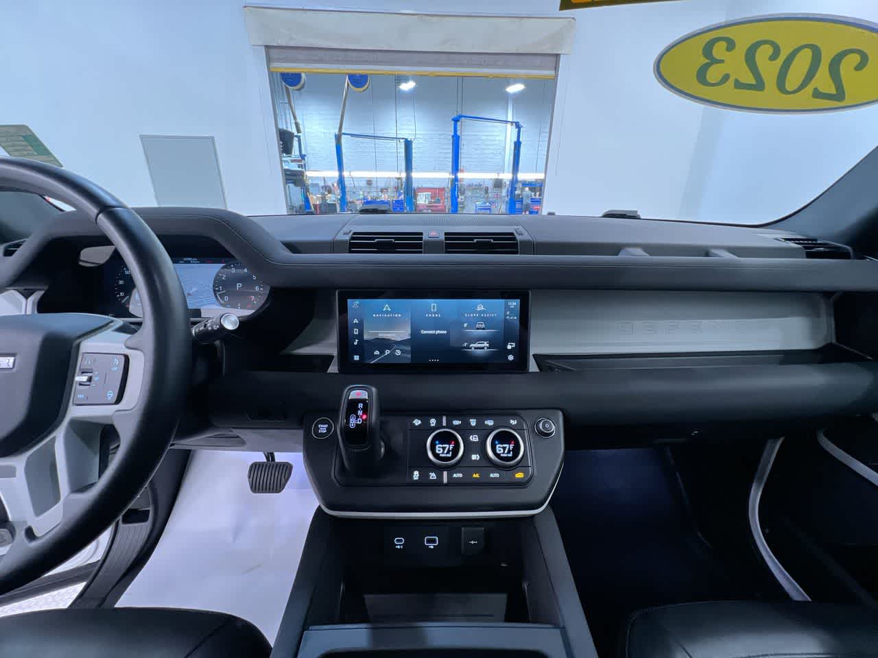 2023 Land Rover Defender S