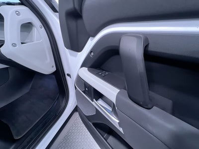 2023 Land Rover Defender S
