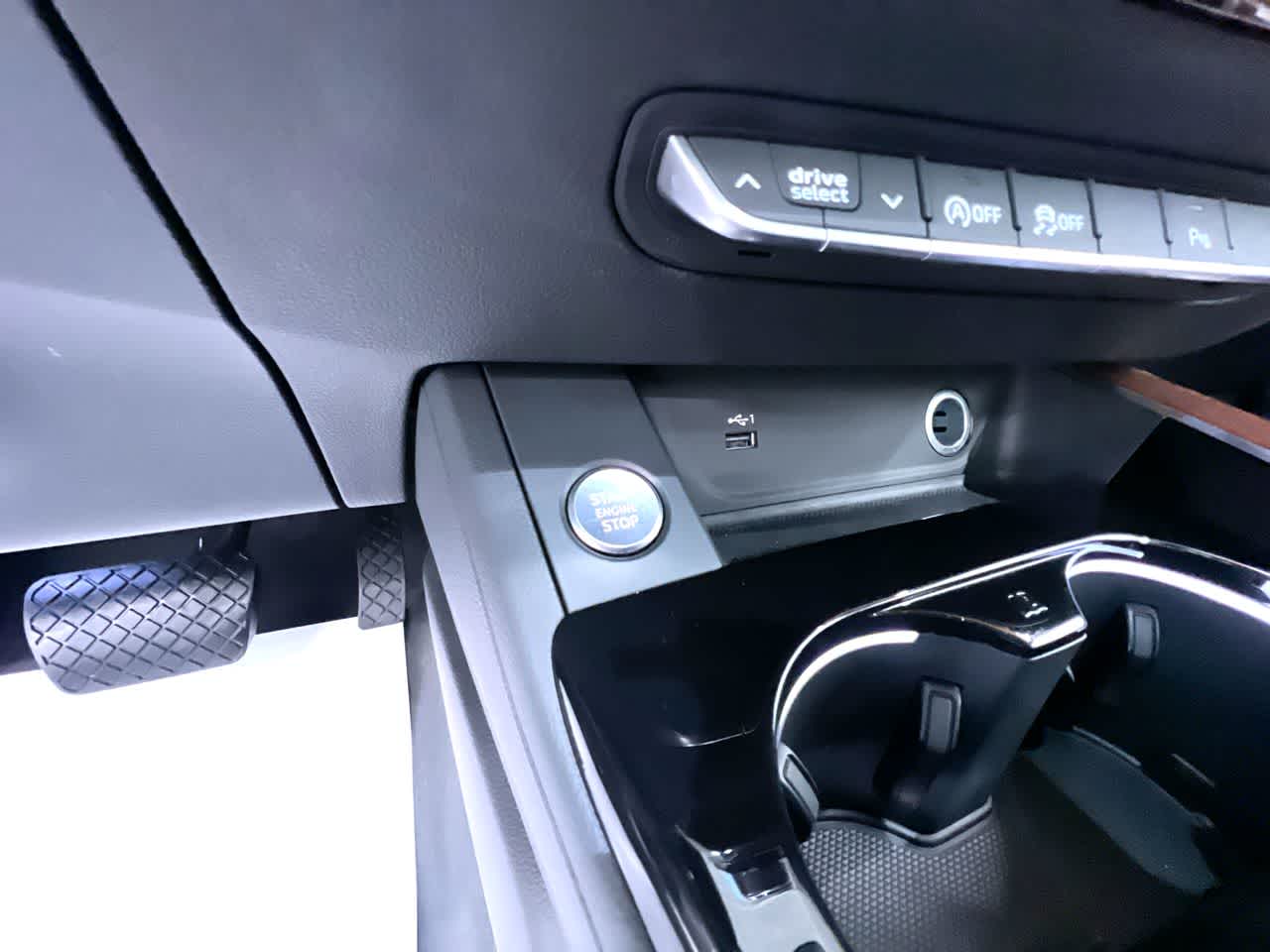 2023 Audi A4 Sedan Premium