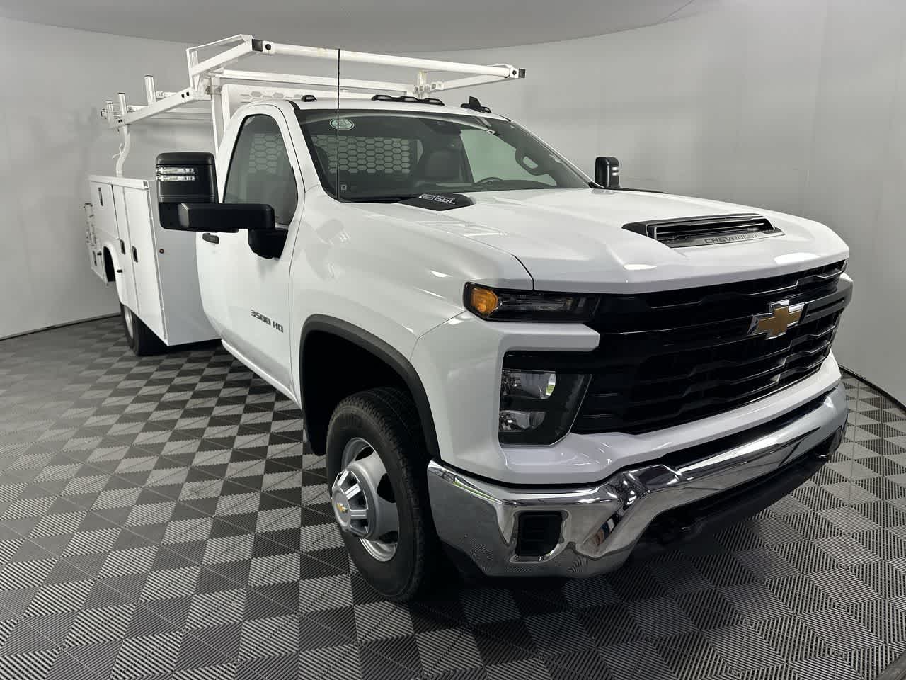 2024 Chevrolet Silverado 3500 HD Chassis Cab Work Truck