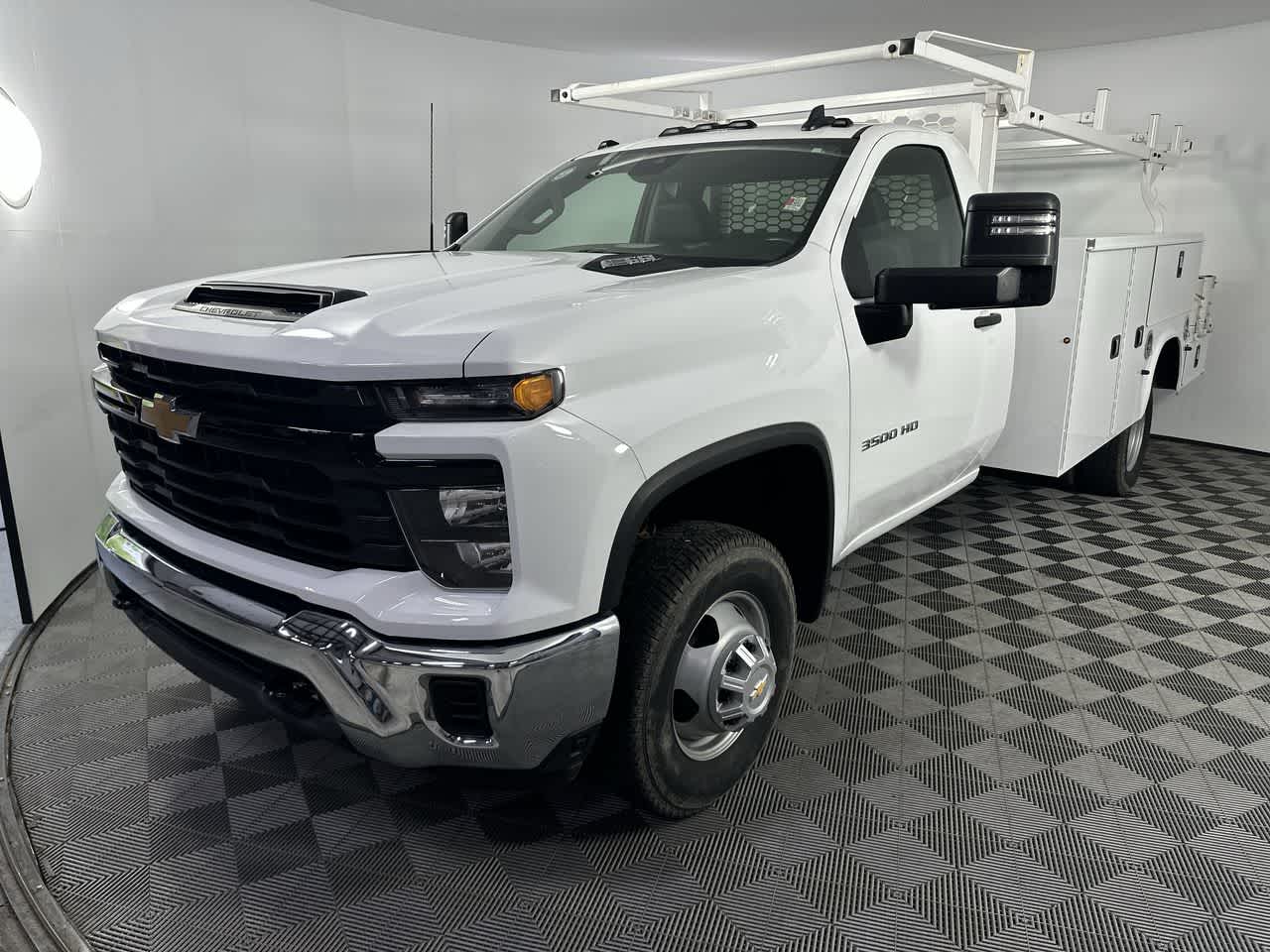 2024 Chevrolet Silverado 3500 HD Chassis Cab Work Truck