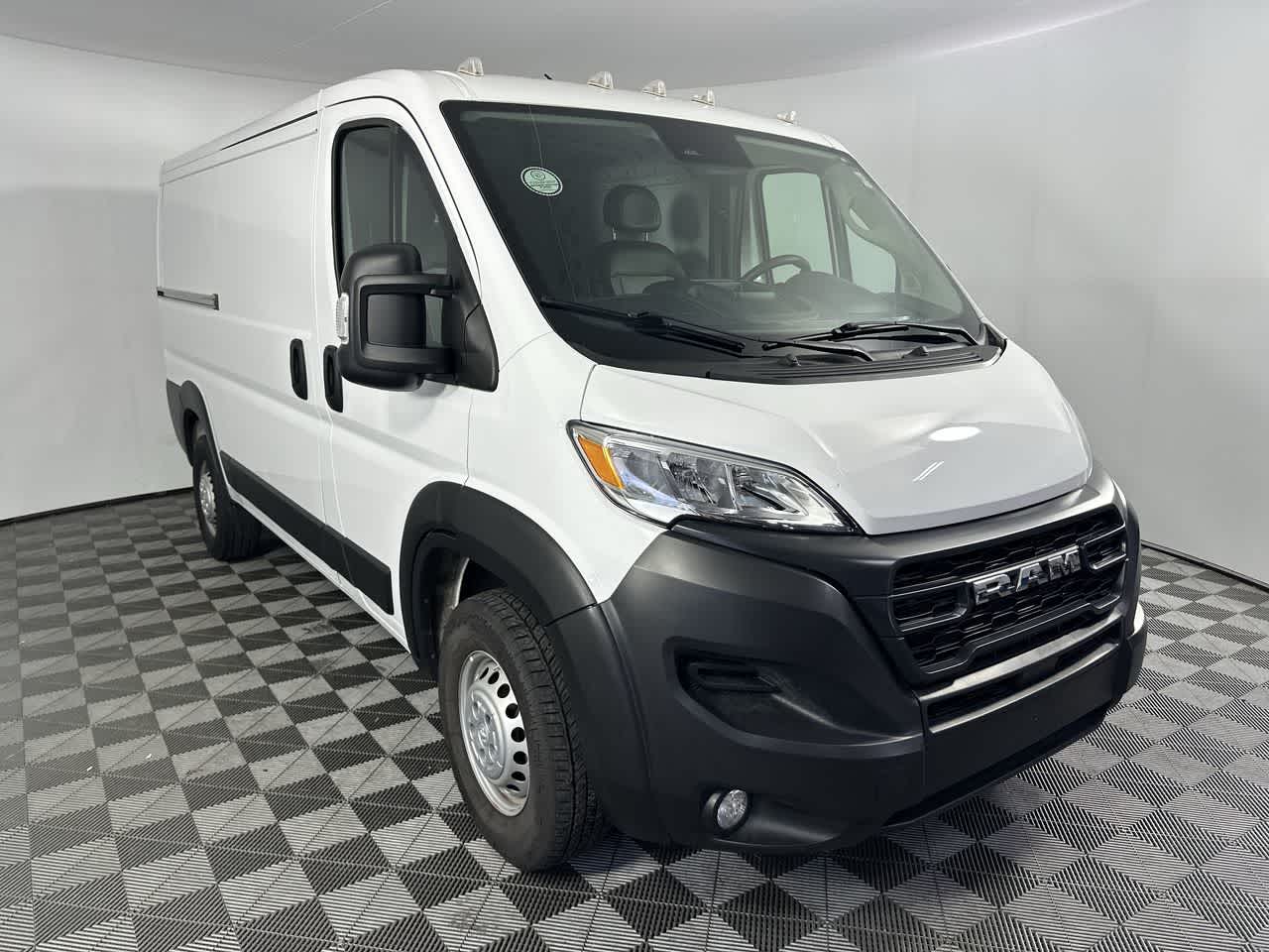 2025 RAM ProMaster Cargo Van Tradesman