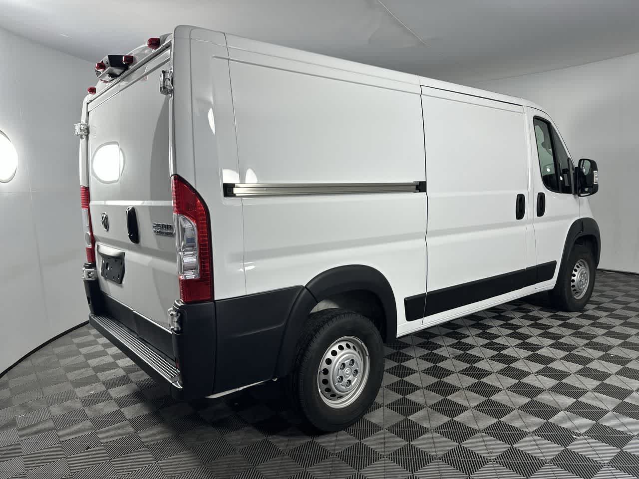 2025 RAM ProMaster Cargo Van Tradesman