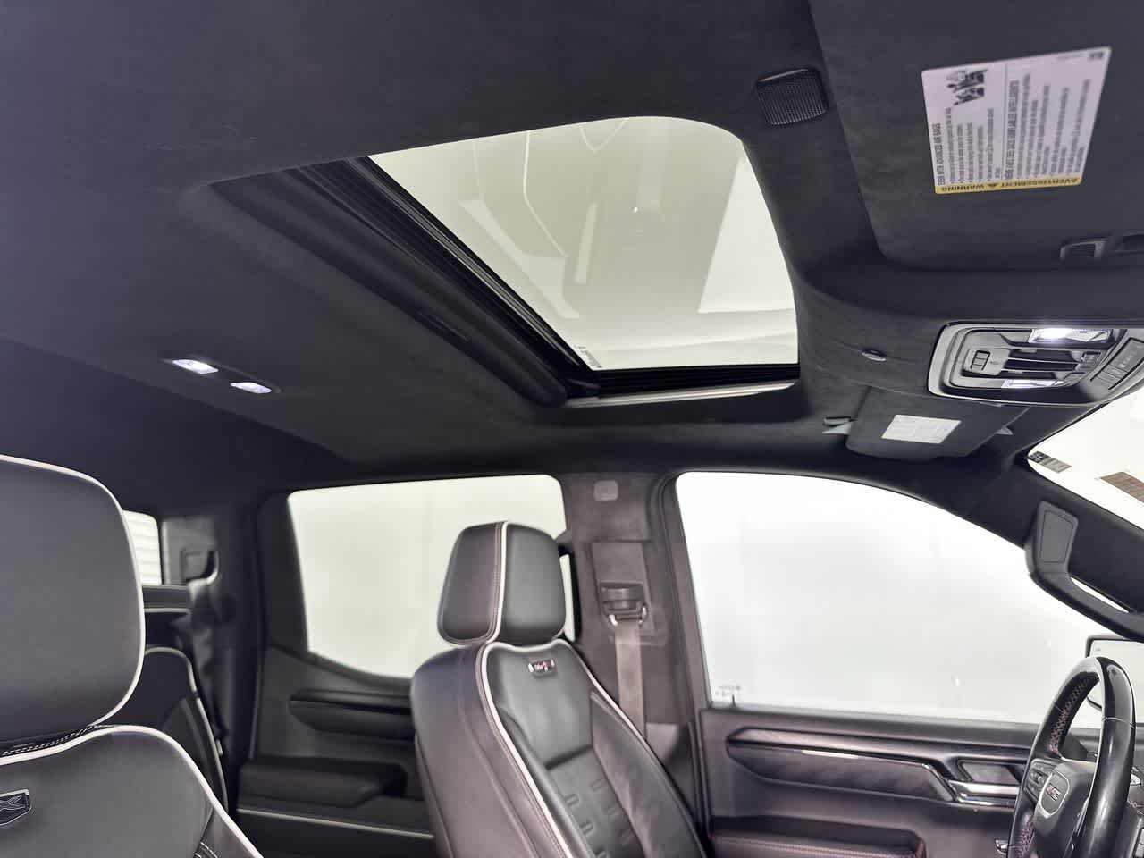 2025 GMC Sierra 1500 AT4X