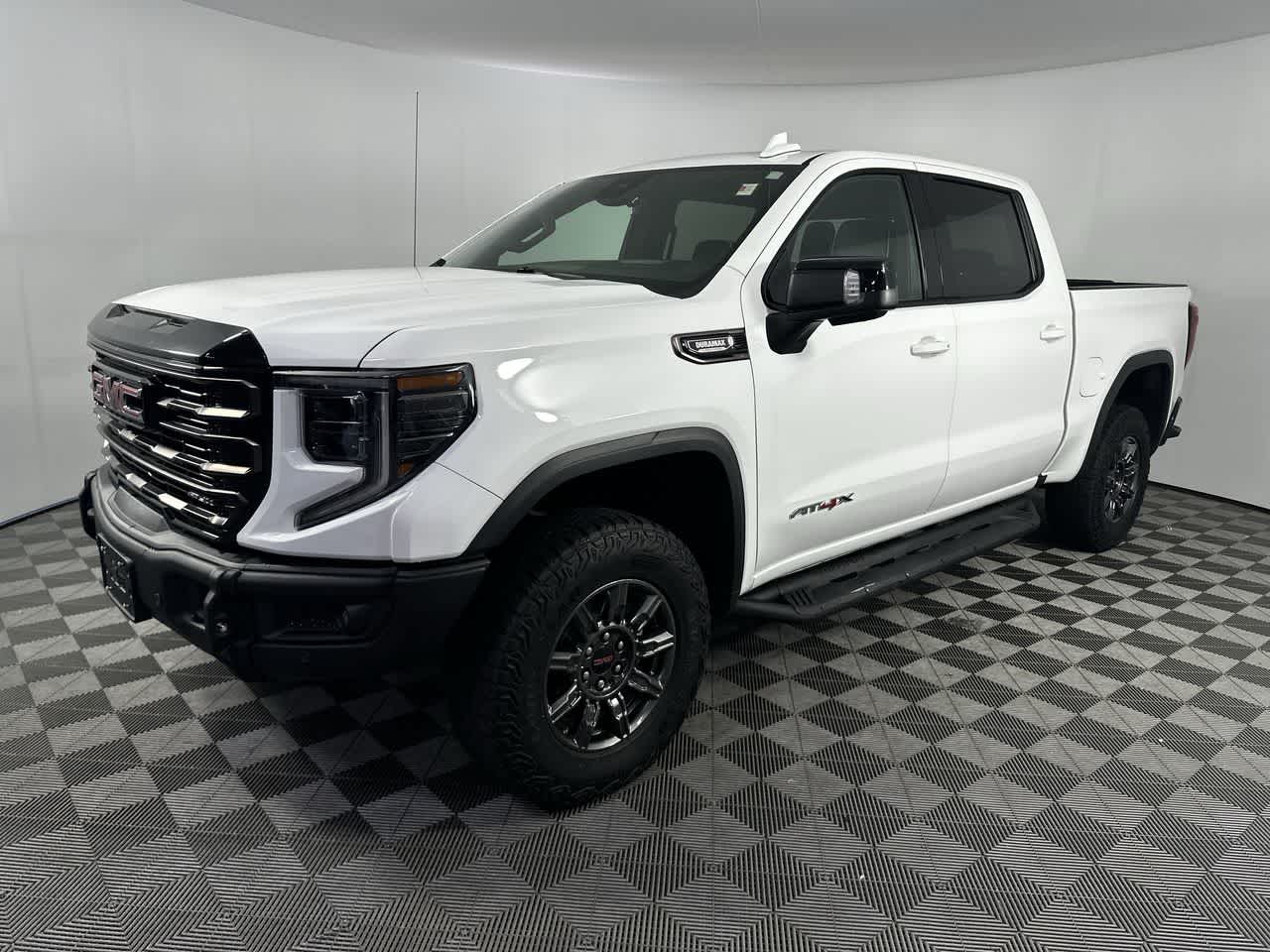 2025 GMC Sierra 1500 AT4X