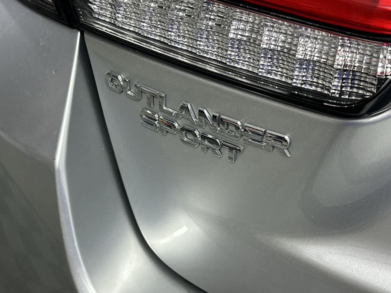 2024 Mitsubishi Outlander Sport S