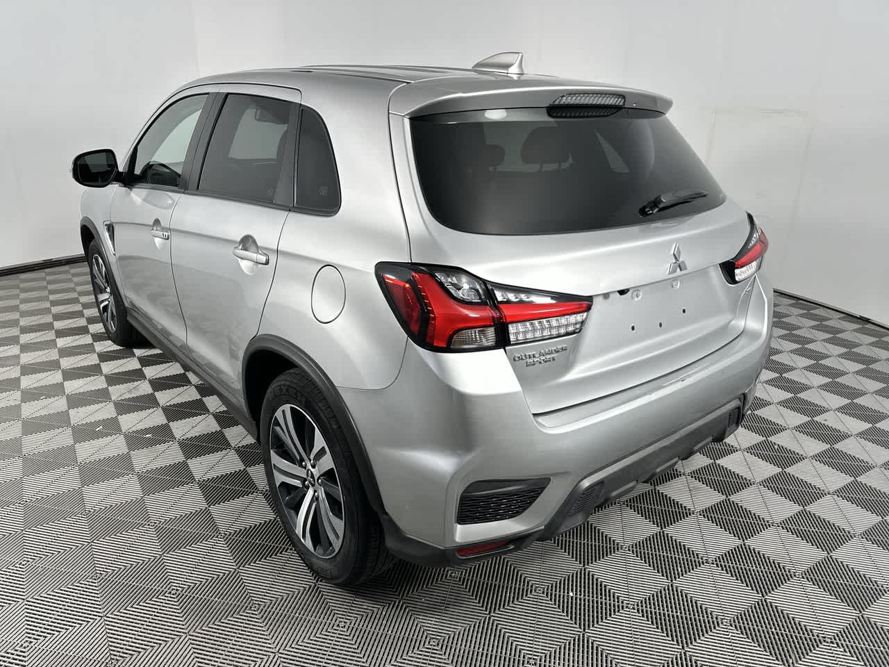 2024 Mitsubishi Outlander Sport S