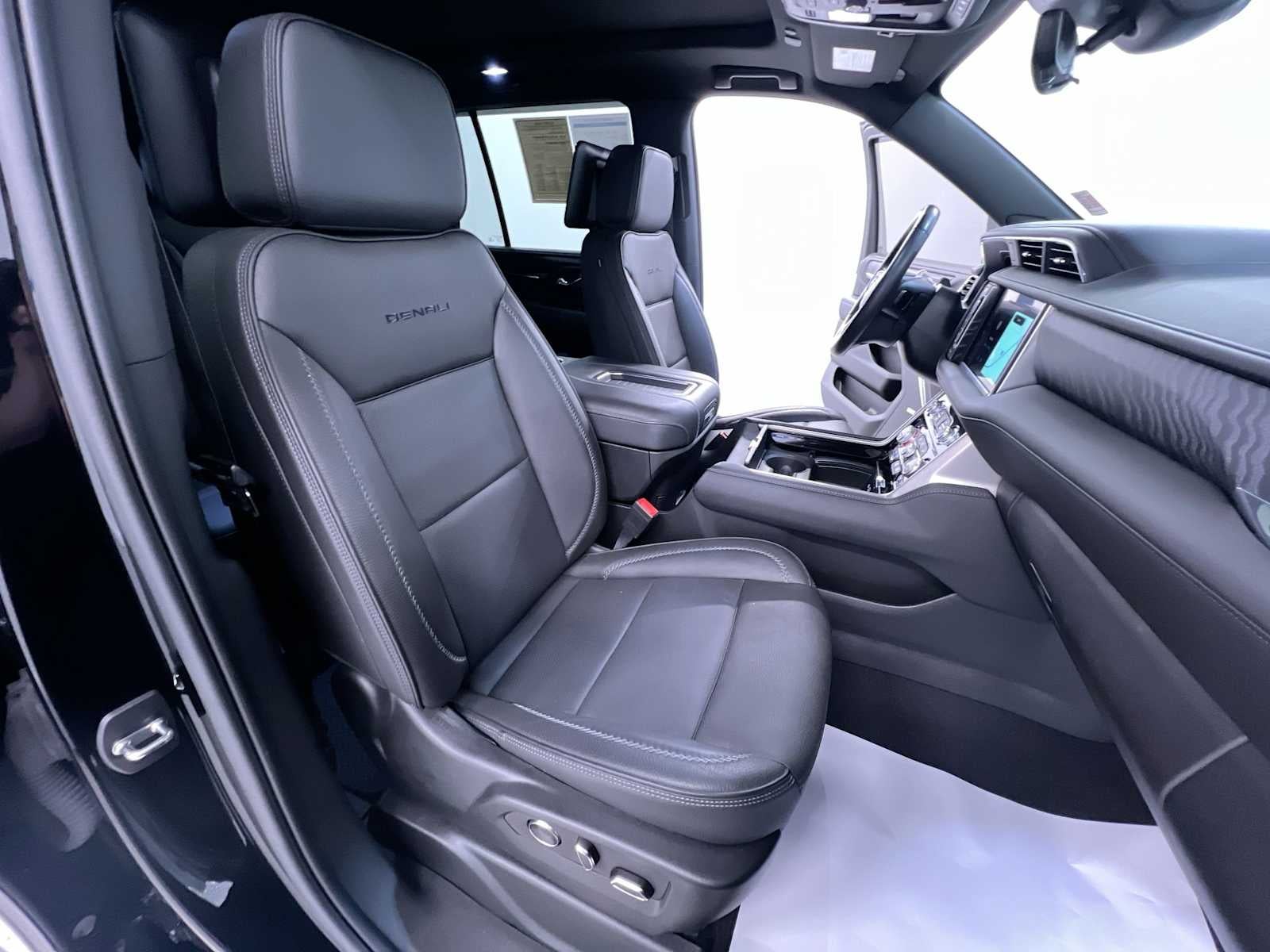 2023 GMC Yukon Denali Denali