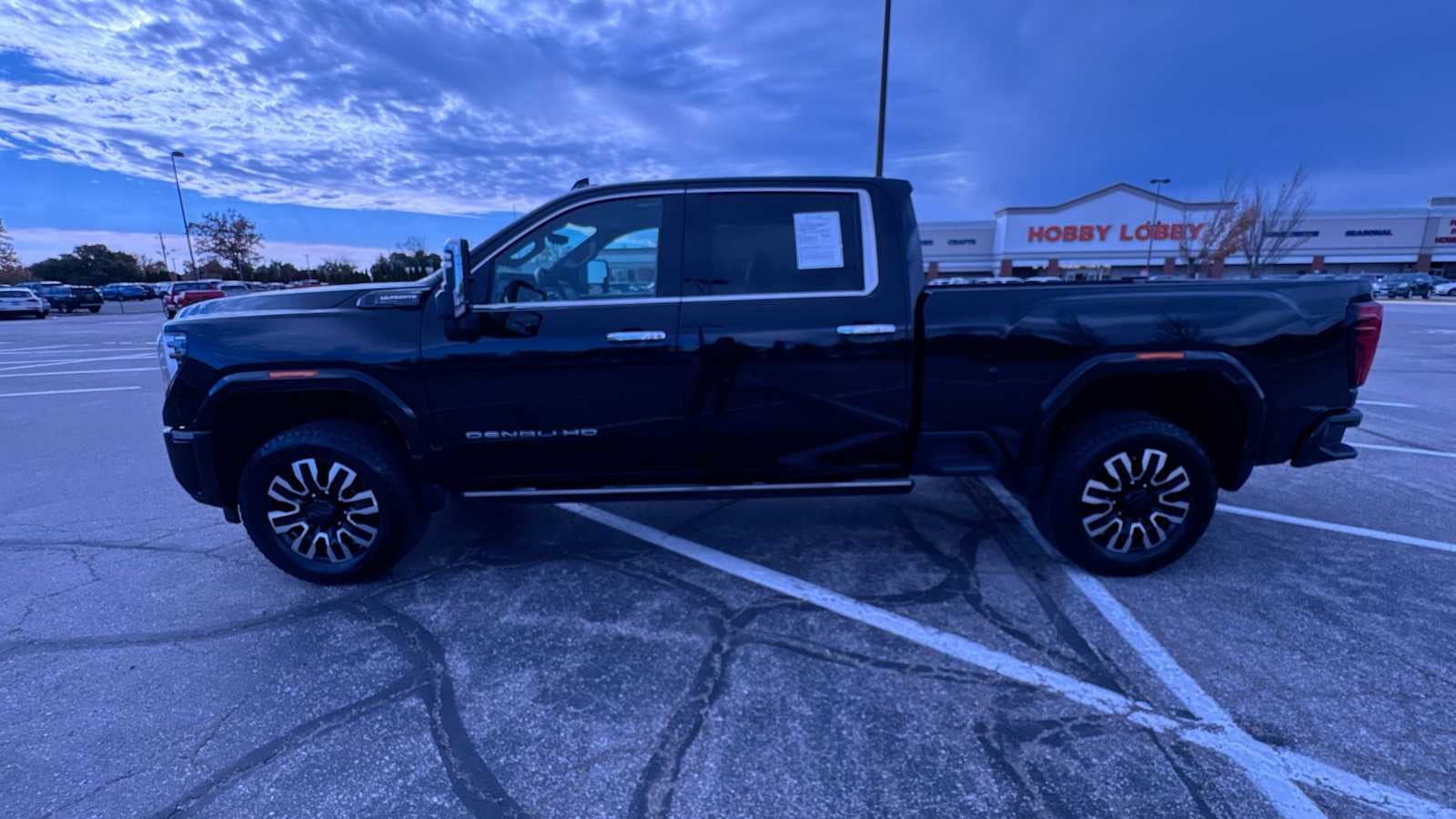 2024 GMC Sierra 3500HD Denali Ultimate