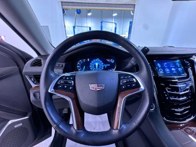 2018 Cadillac Escalade Luxury