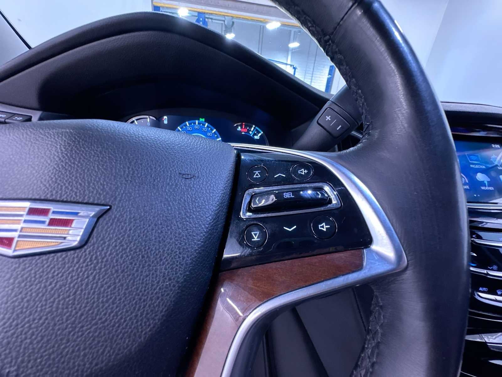 2018 Cadillac Escalade Luxury