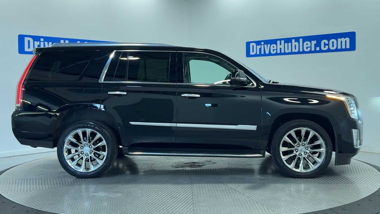 2018 Cadillac Escalade Luxury