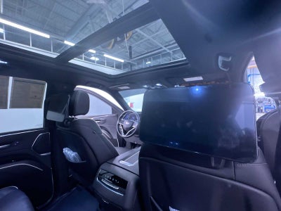 2024 Cadillac Escalade 4WD Premium Luxury