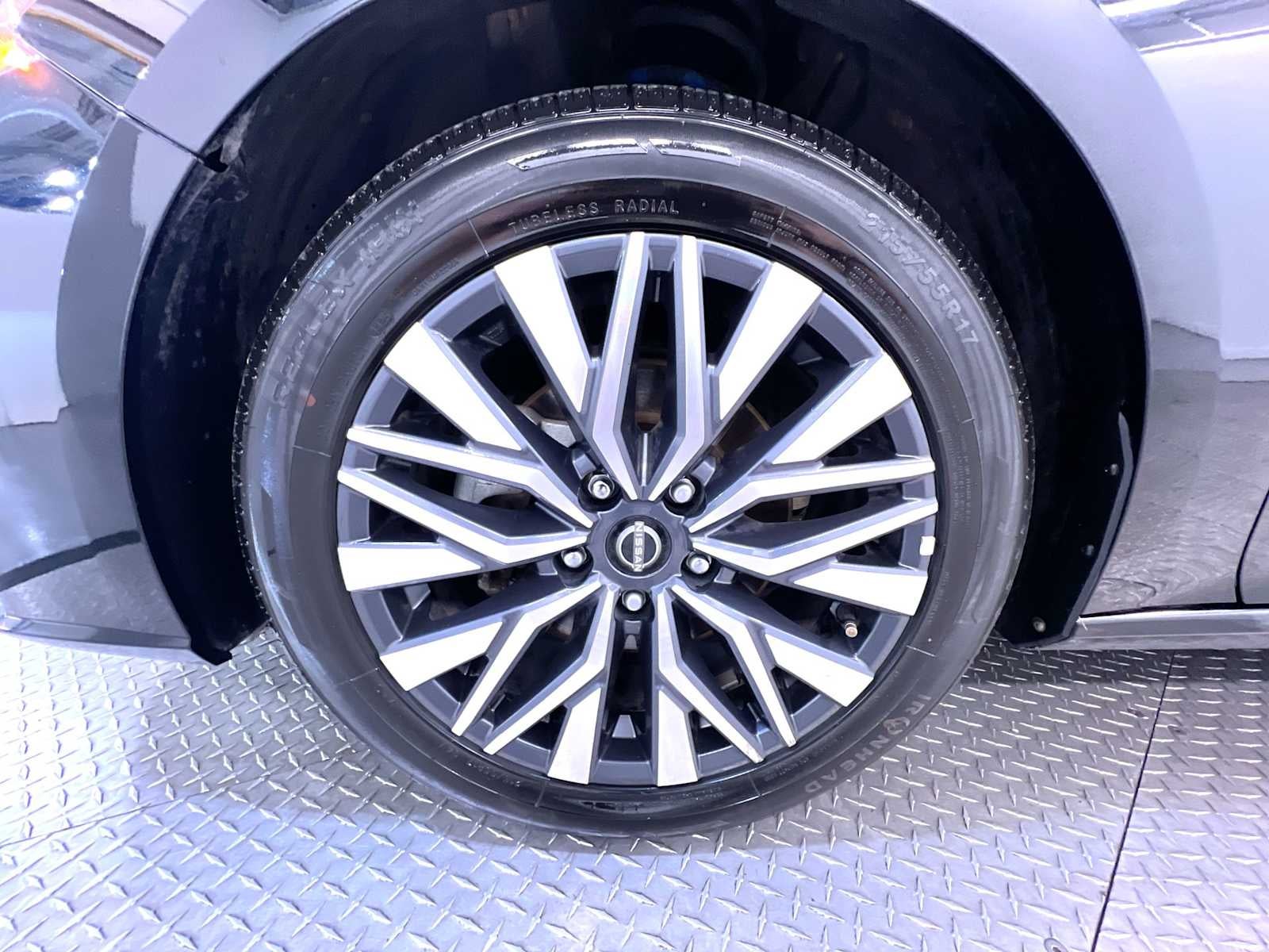 2025 Nissan Altima SV
