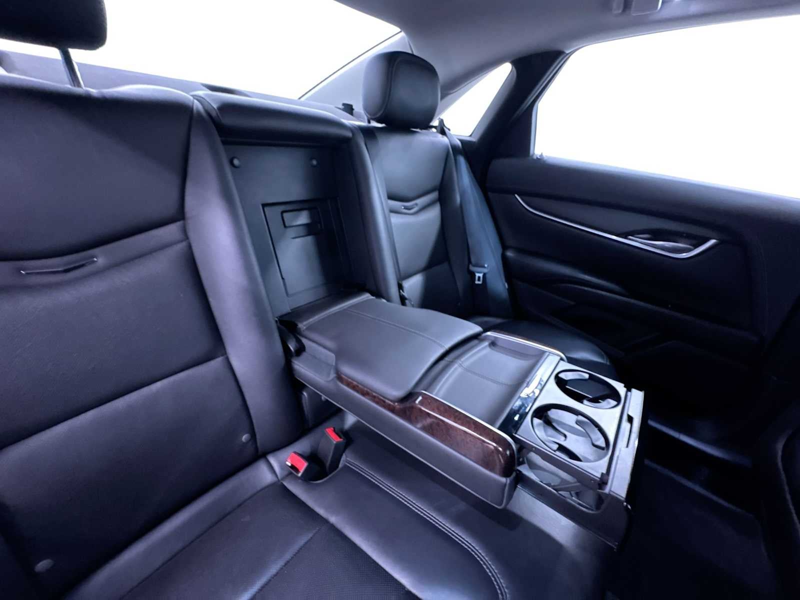 2015 Cadillac XTS 4dr Sdn FWD