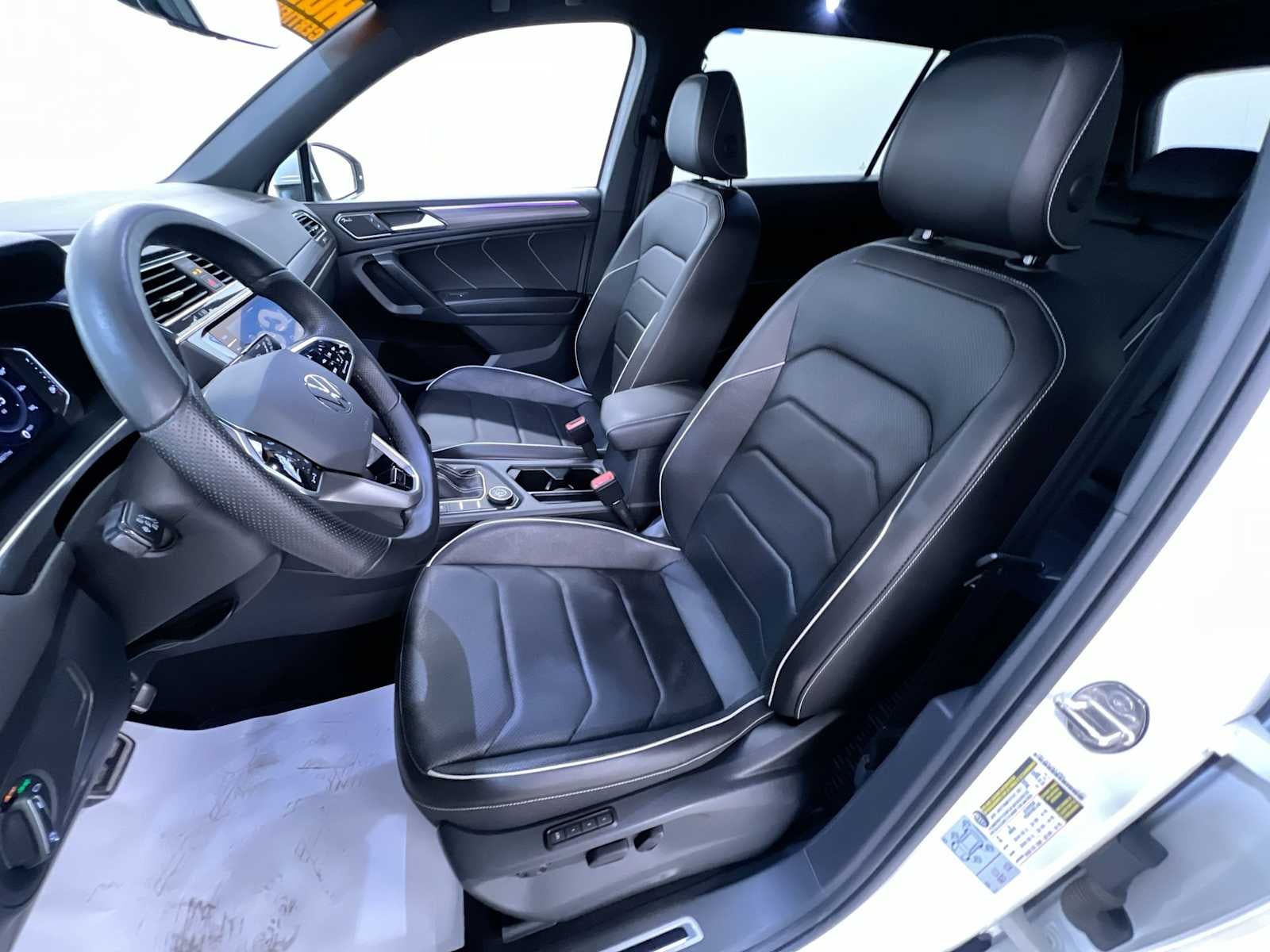 2022 Volkswagen Tiguan SEL R-Line