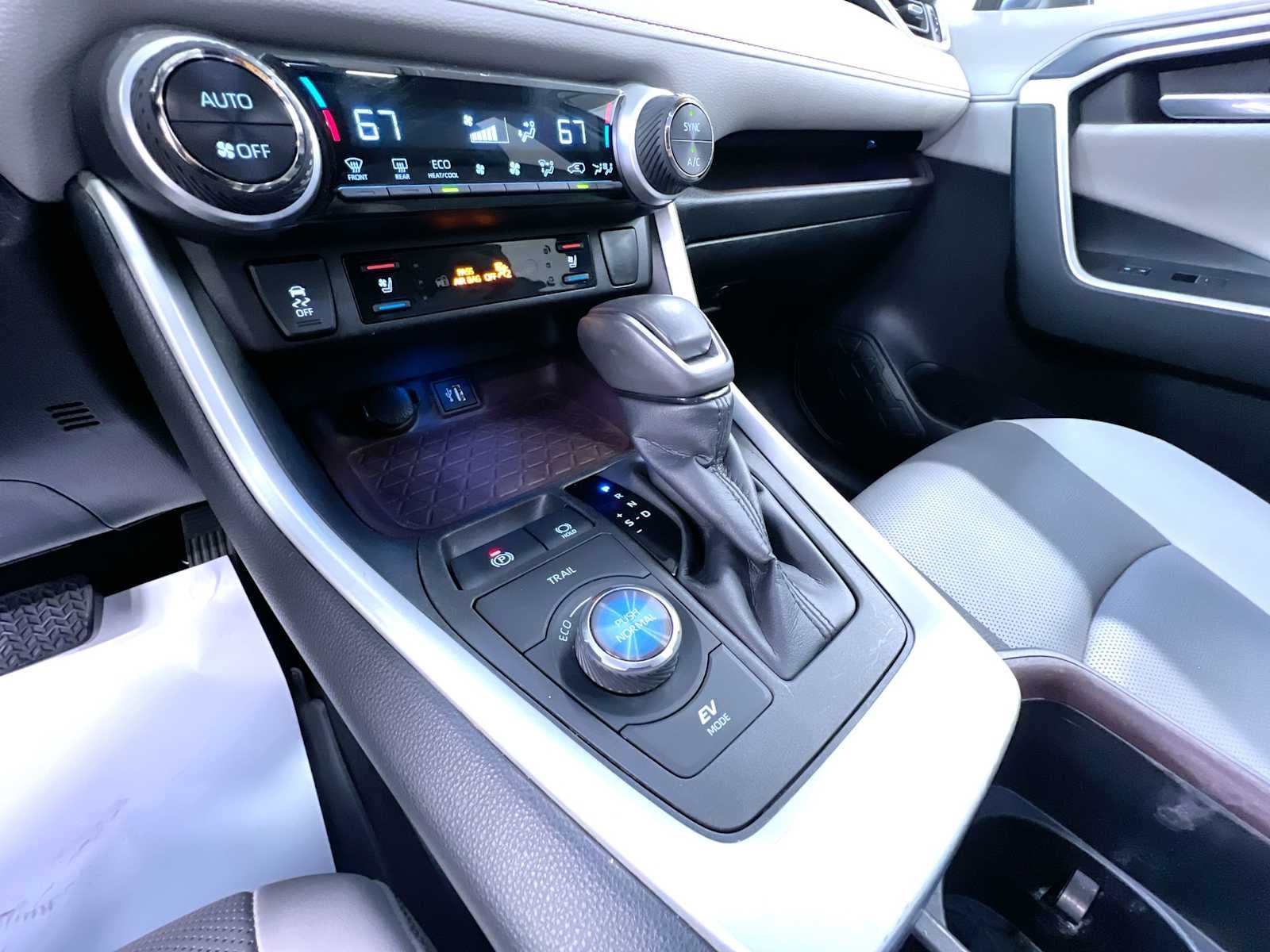 2023 Toyota RAV4 Hybrid Limited
