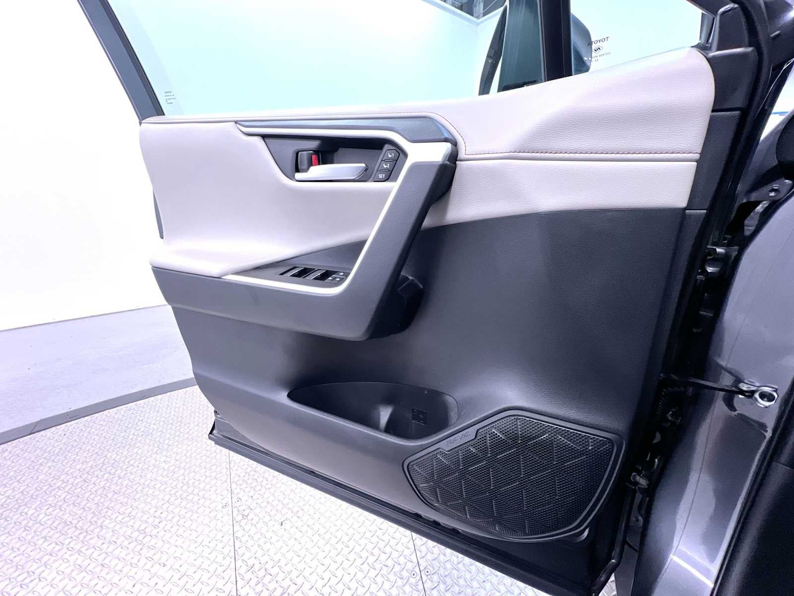2023 Toyota RAV4 Hybrid Limited