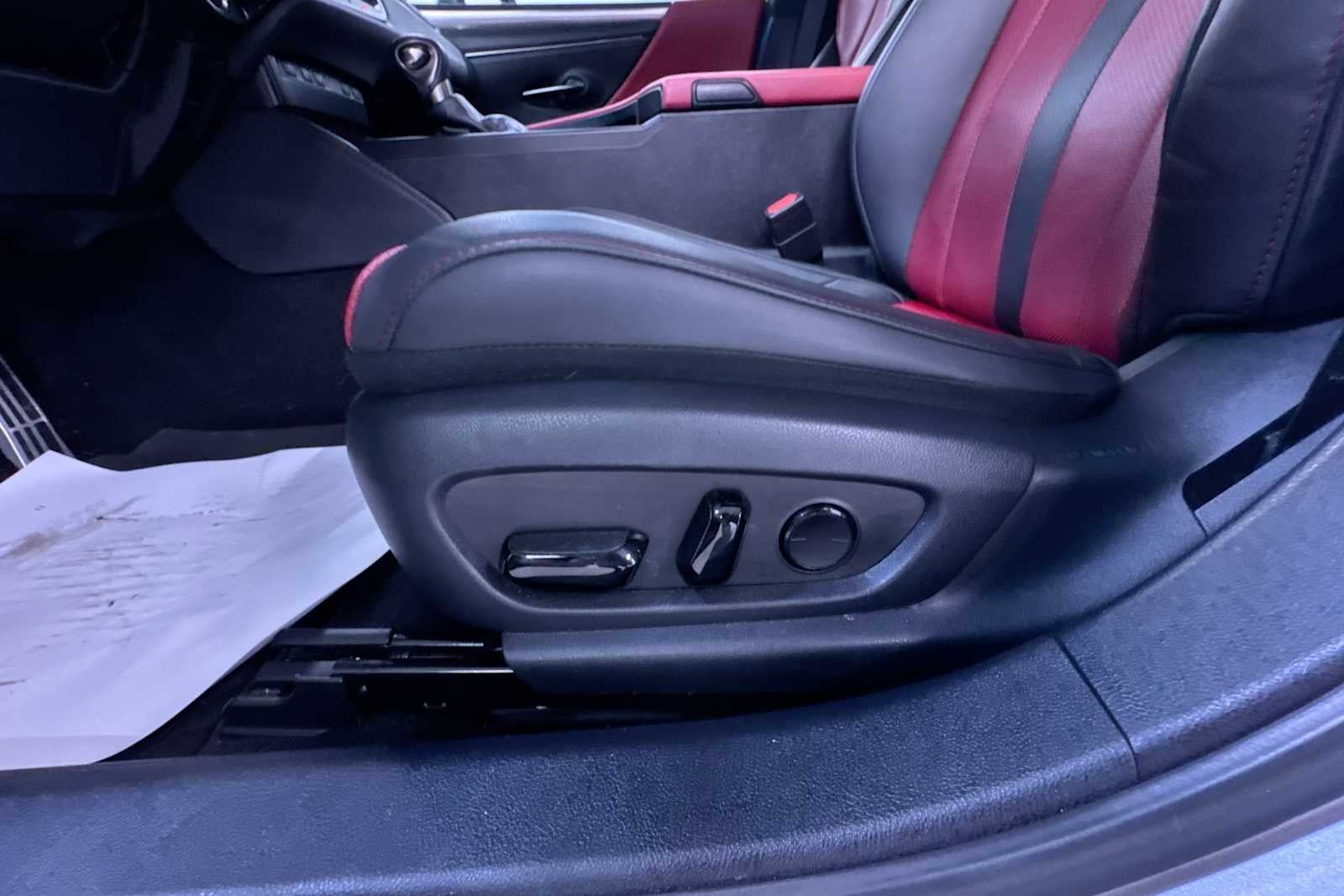 2023 Lexus ES 350 F SPORT Handling