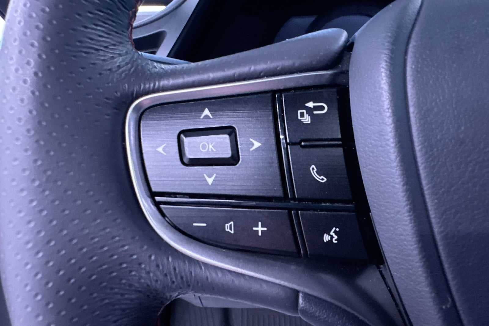 2023 Lexus ES 350 F SPORT Handling