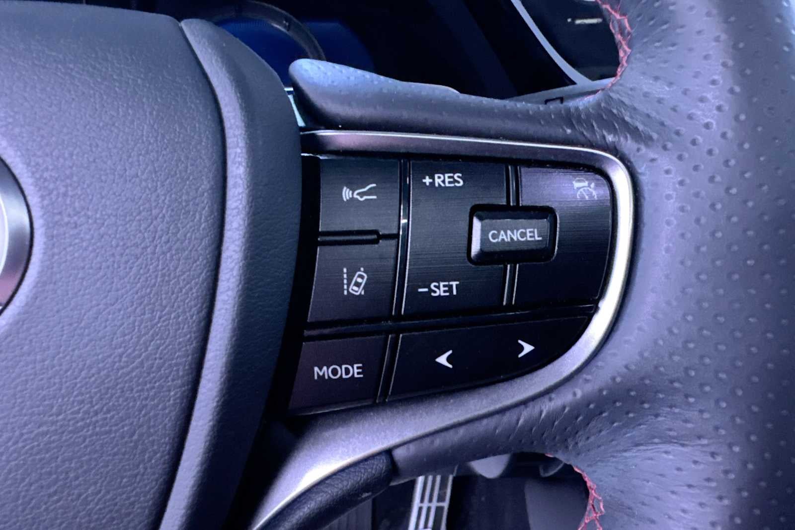 2023 Lexus ES 350 F SPORT Handling