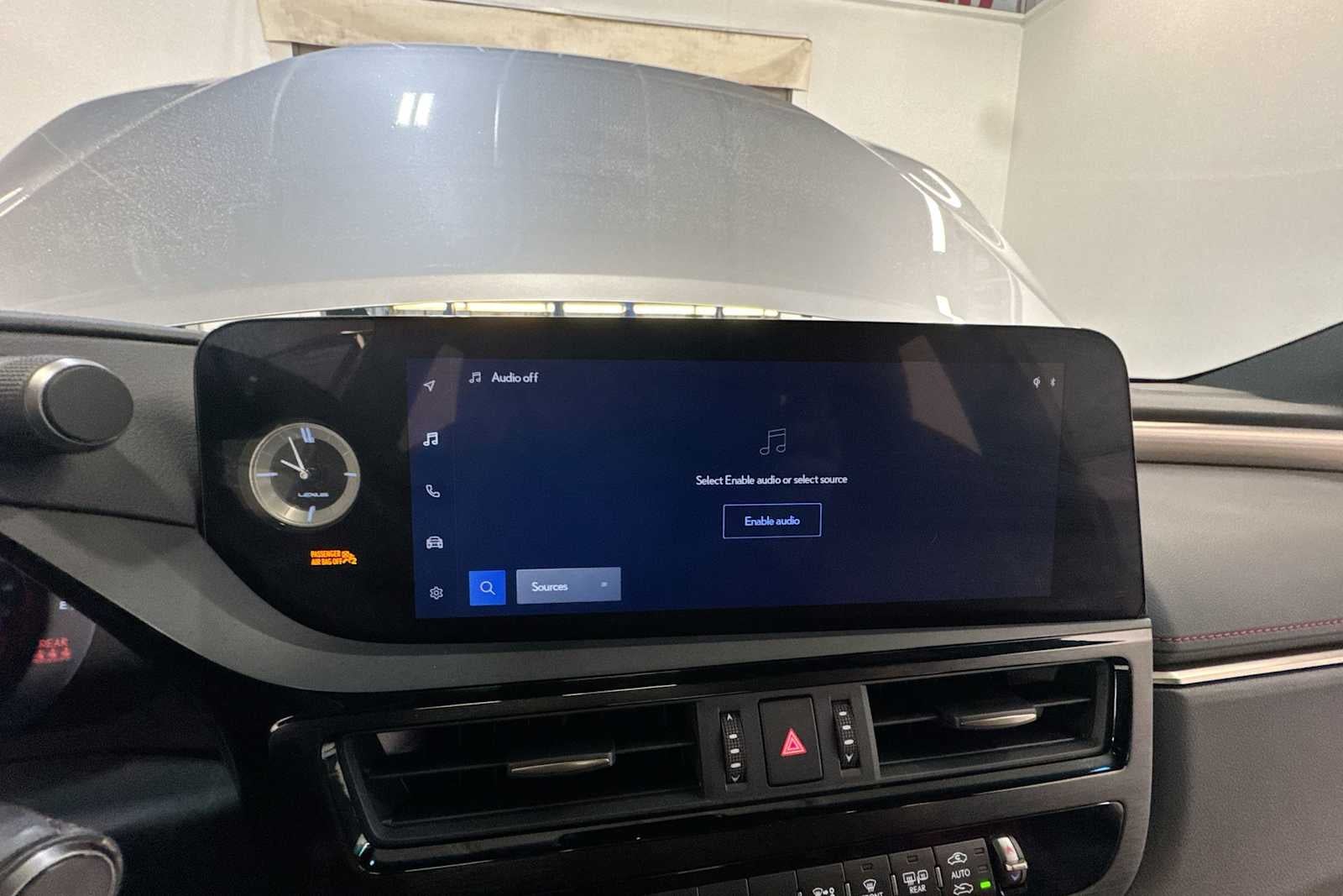 2023 Lexus ES 350 F SPORT Handling