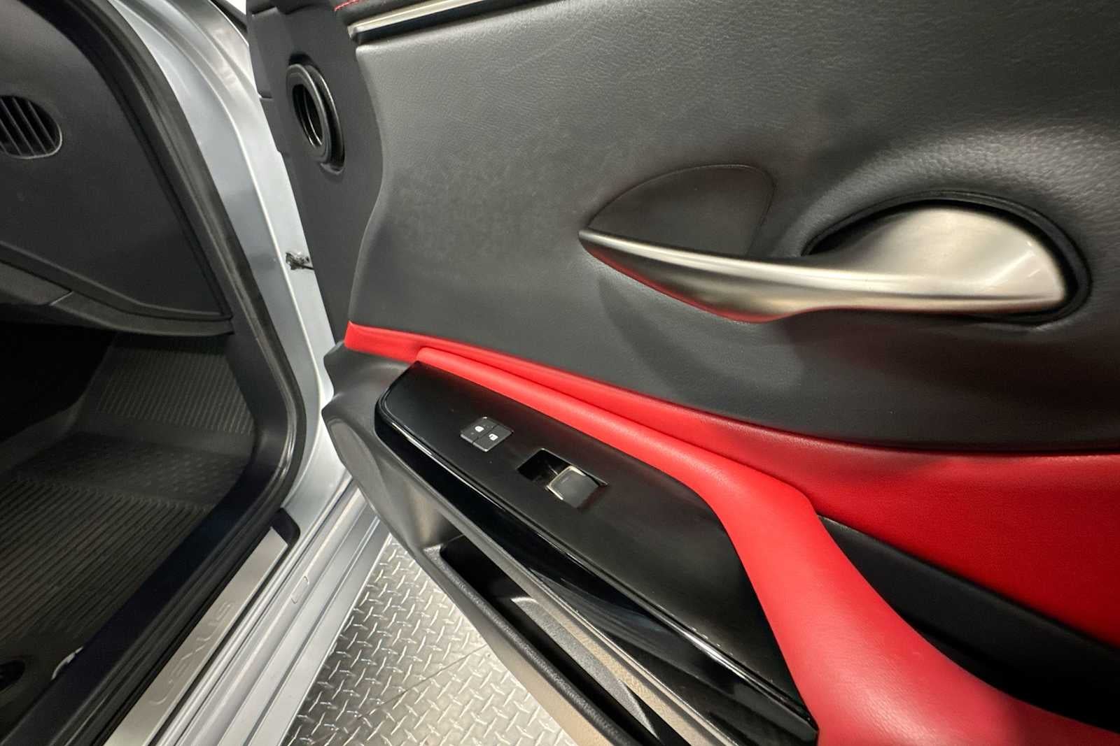 2023 Lexus ES 350 F SPORT Handling