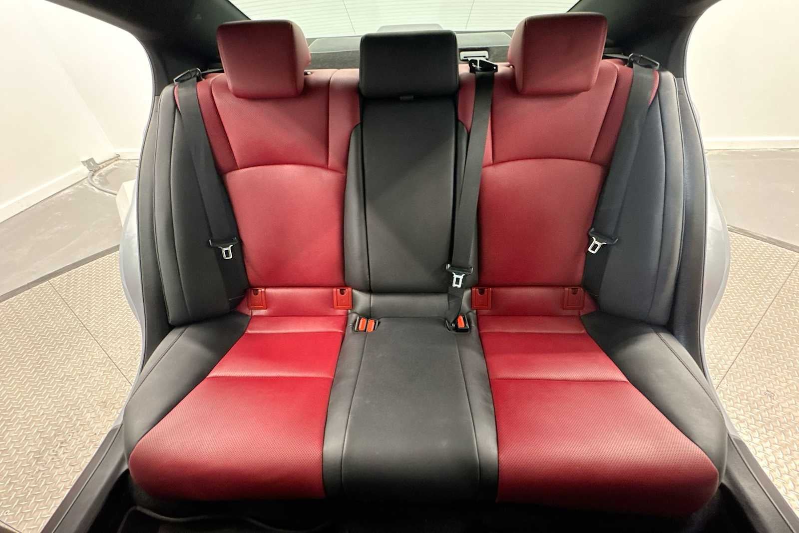 2023 Lexus ES 350 F SPORT Handling