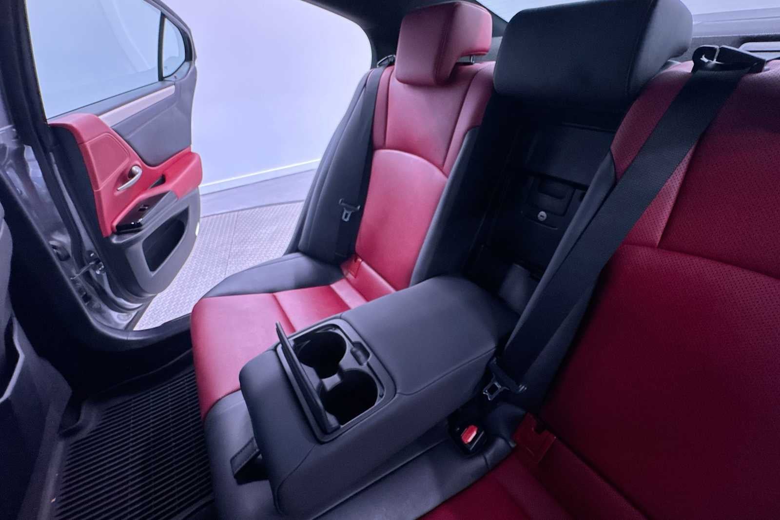 2023 Lexus ES 350 F SPORT Handling