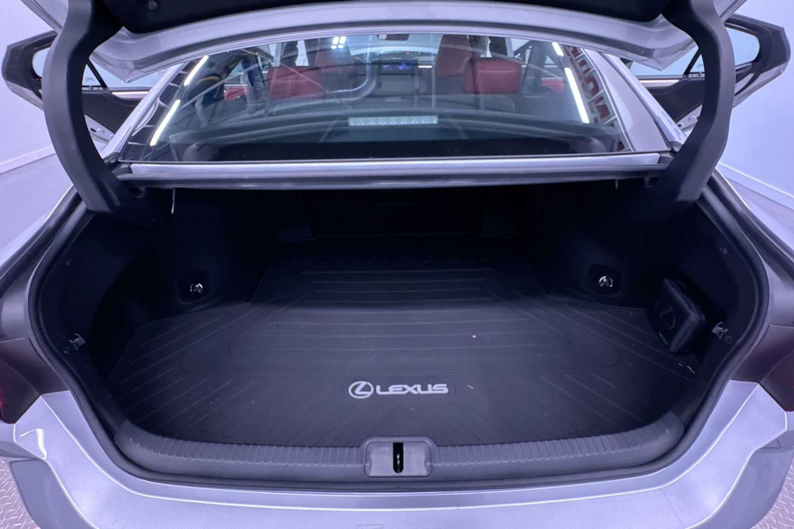 2023 Lexus ES 350 F SPORT Handling