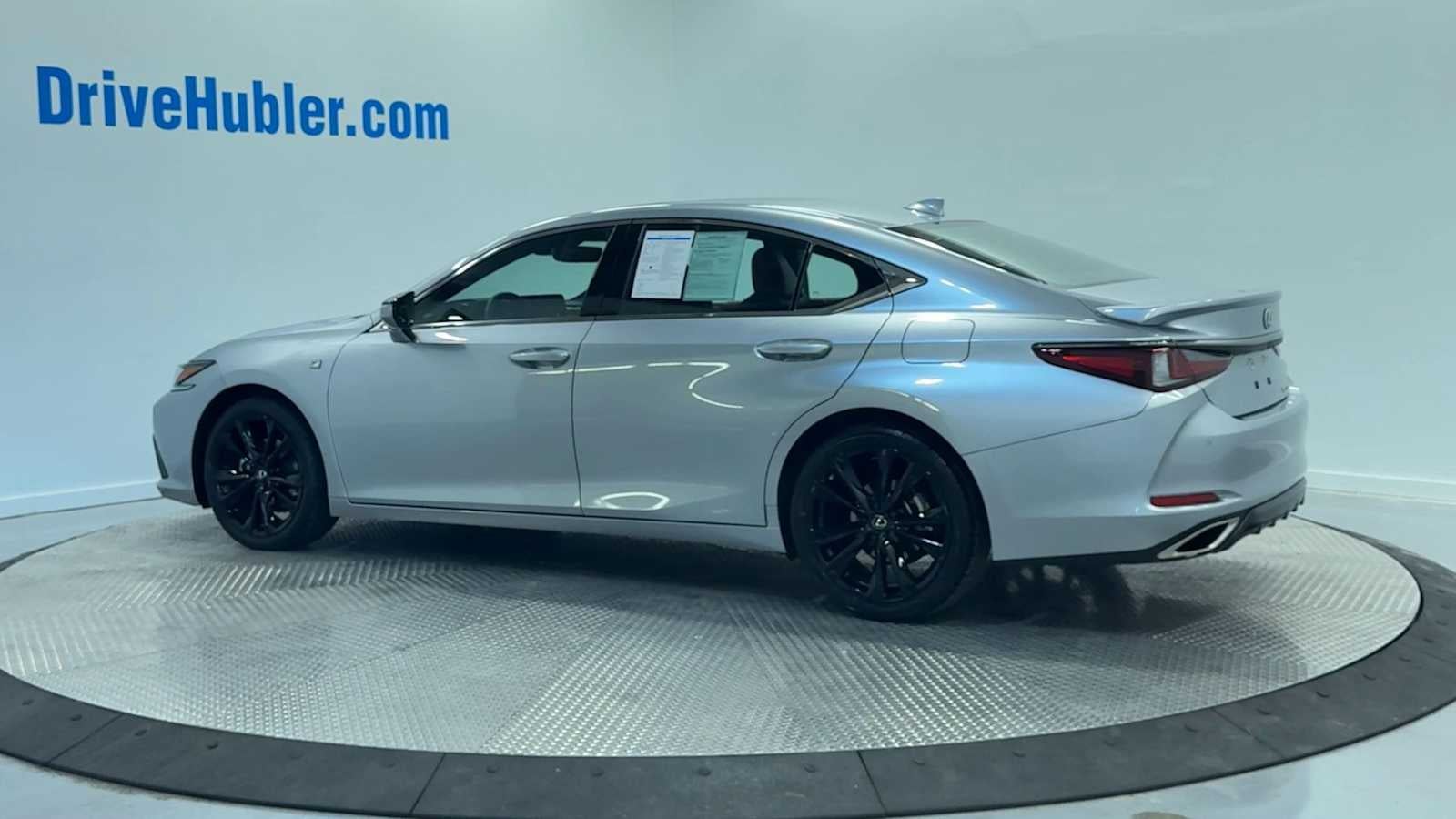 2023 Lexus ES 350 F SPORT Handling