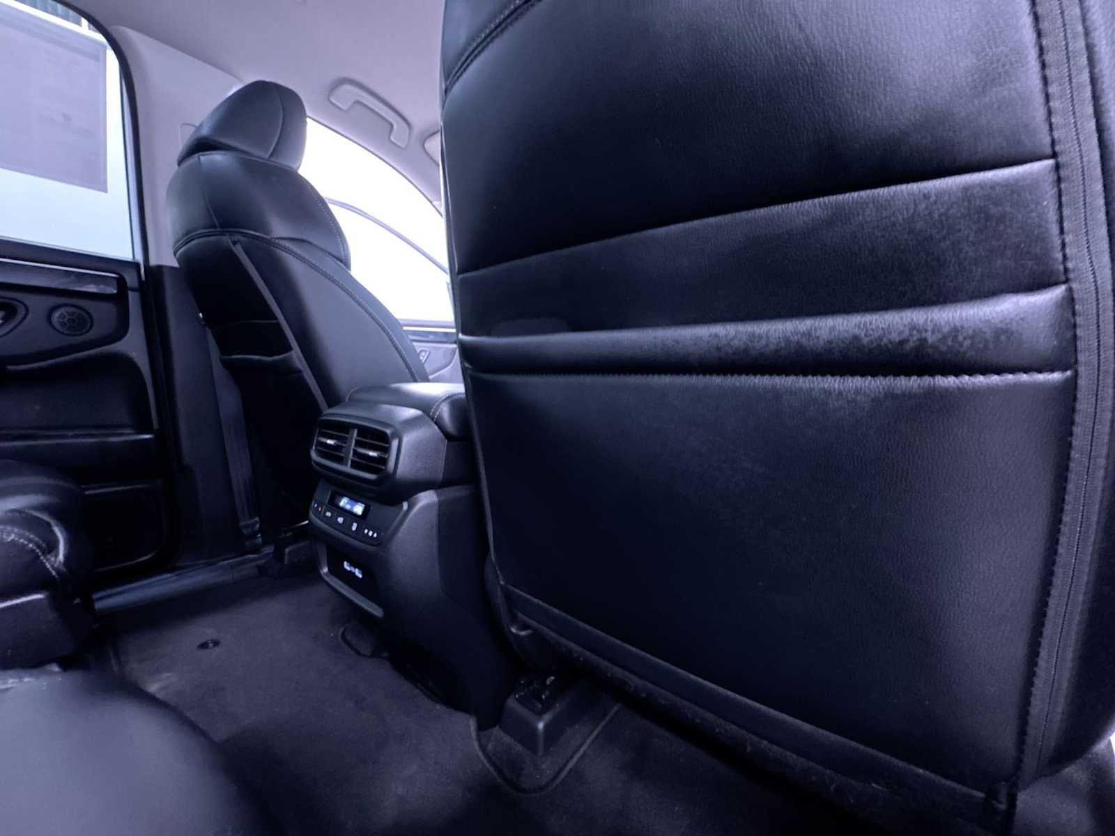 2023 Honda Pilot EX-L 7 Passenger