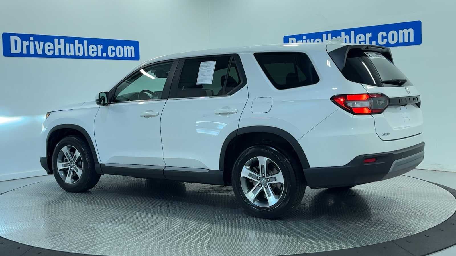2023 Honda Pilot EX-L 7 Passenger