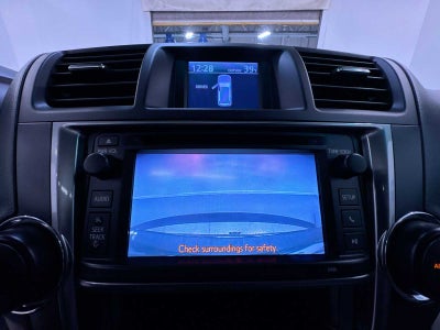 2013 Toyota Highlander SE