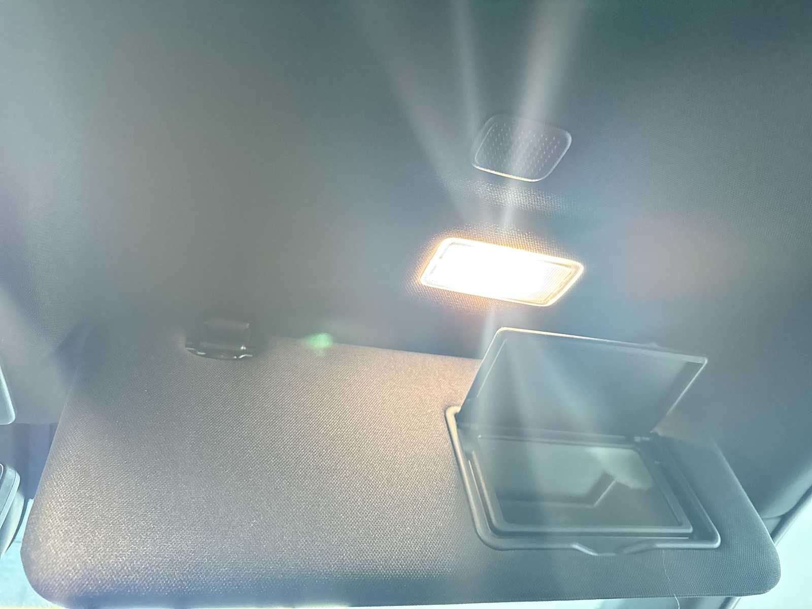 2025 Toyota Highlander Hybrid Platinum