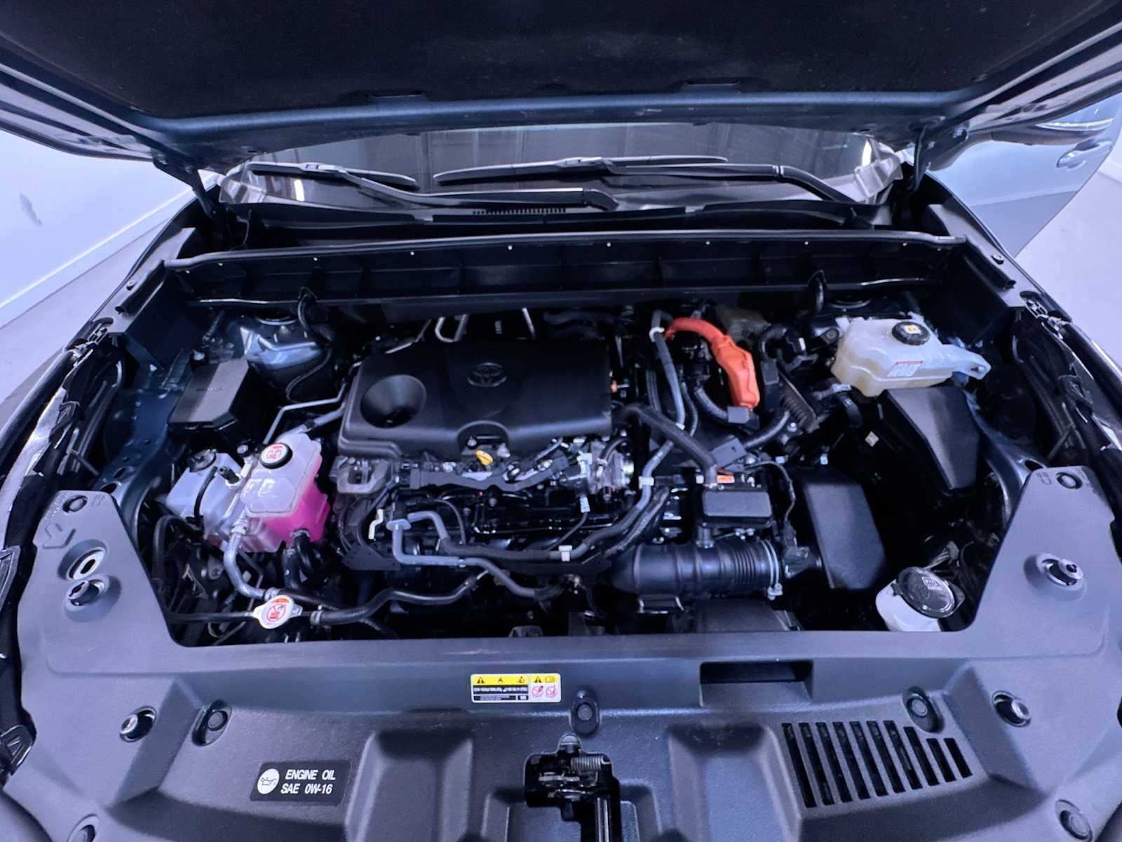2022 Toyota Highlander Hybrid Platinum