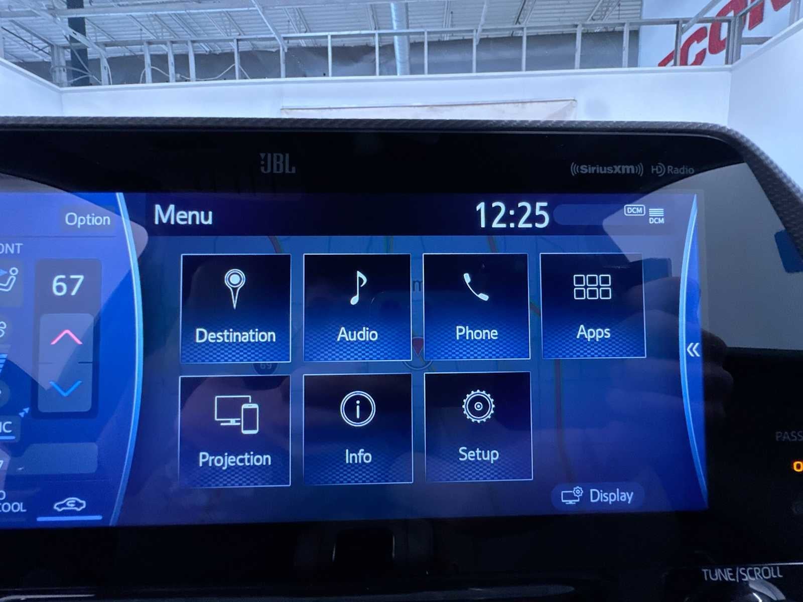 2022 Toyota Highlander Hybrid Platinum
