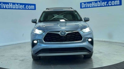2022 Toyota Highlander Hybrid Platinum